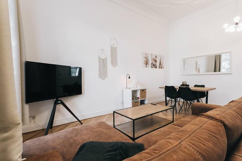 Tip! Design-Apartment In Toplage 75Qm In Szeneviertel Dresda Esterno foto